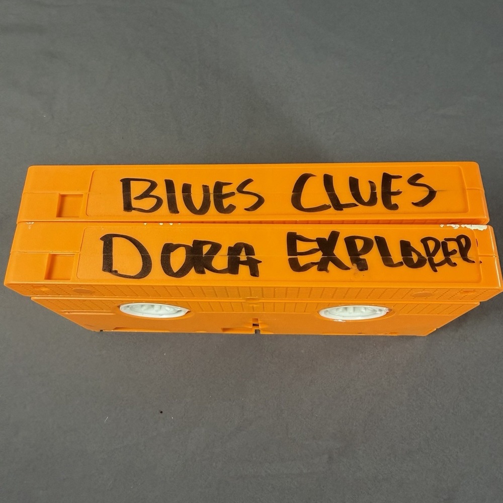 Dora The Explorer and Blue's Clues Orange VHS Lot of 2 Nickelodeon NO CASES - Picture 3 of 6